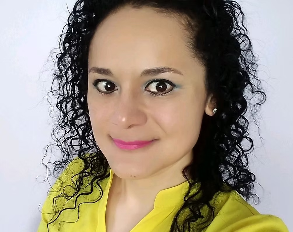 Dra. Carolina Dra. Carolina
